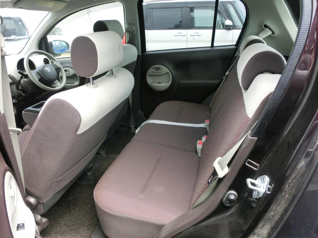 Toyota Passo 2012